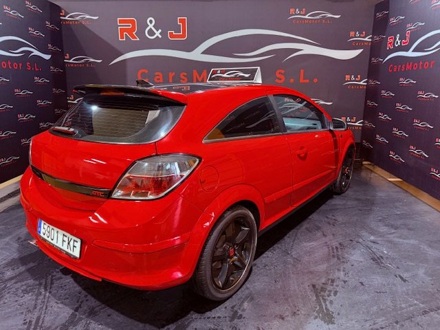 OPEL ASTRA GTC 1.6 SPORT