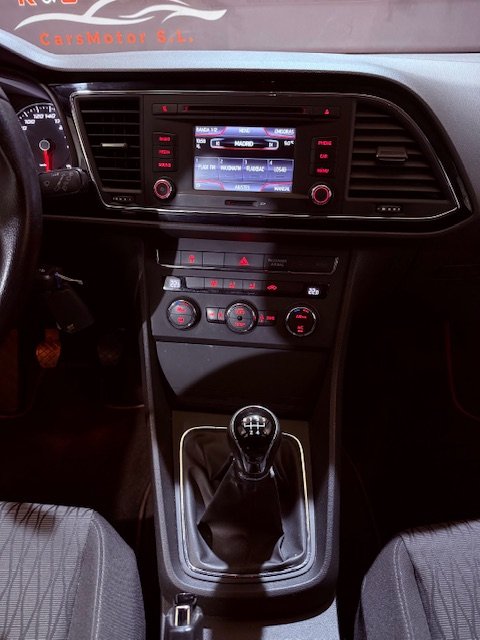 SEAT LEON 1.6 TDI STYLE