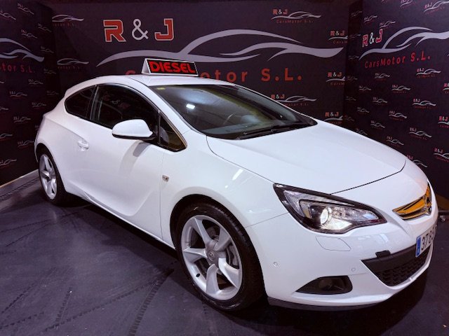 OPEL ASTRA GTC 1.7 CDTI SORTIVE