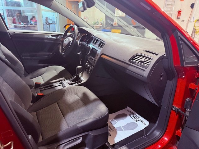 VOLKSWAGEN GOLF VI 1.4 TSi ADVANCE