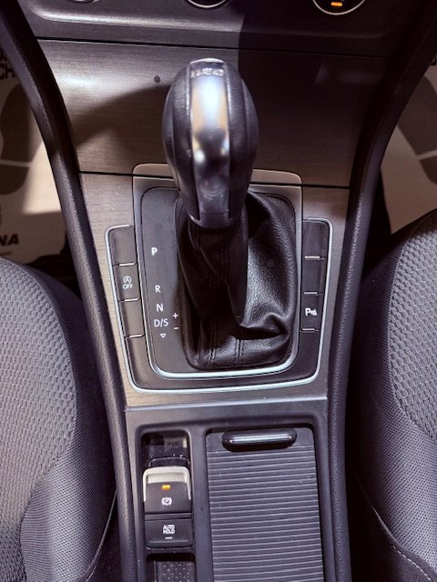 VOLKSWAGEN GOLF VI 1.4 TSi ADVANCE