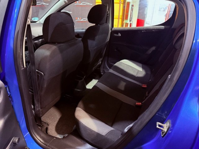 PEUGEOT 207 1.4 XLine