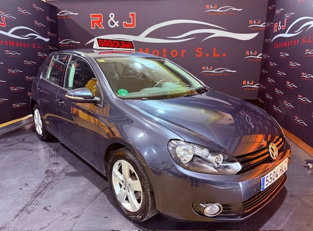 VOLKSWAGEN GOLF VI 1.2 TSi Advance