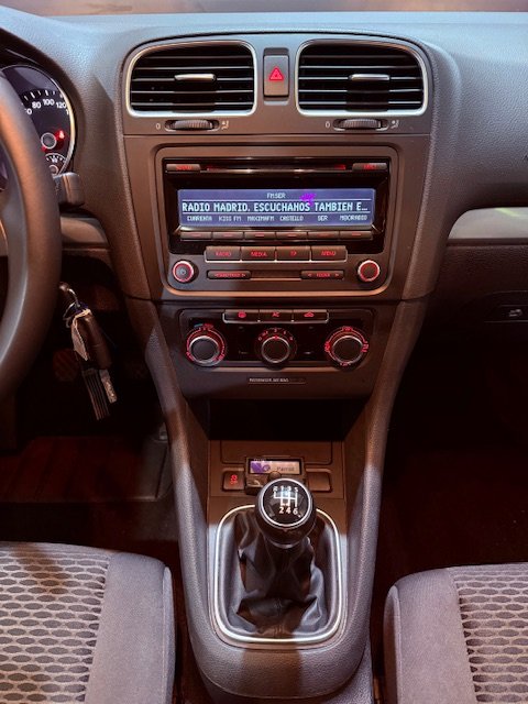 VOLKSWAGEN GOLF VI 1.2 TSi Advance