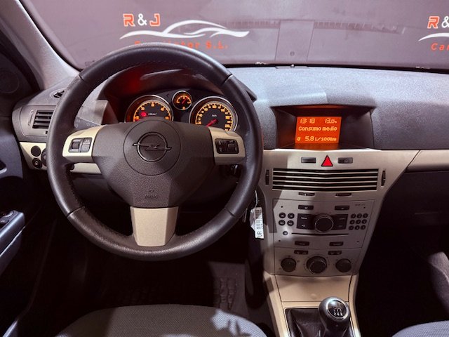 OPEL ASTRA 1.7 CDTi Enjoy