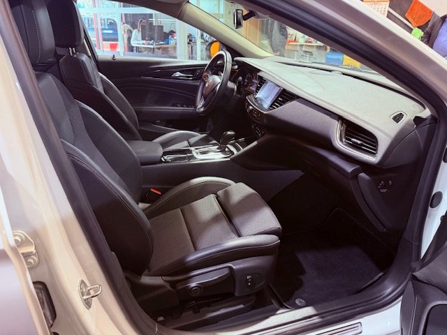 OPEL INSIGNIA 1.5 TURBO INNOVATION