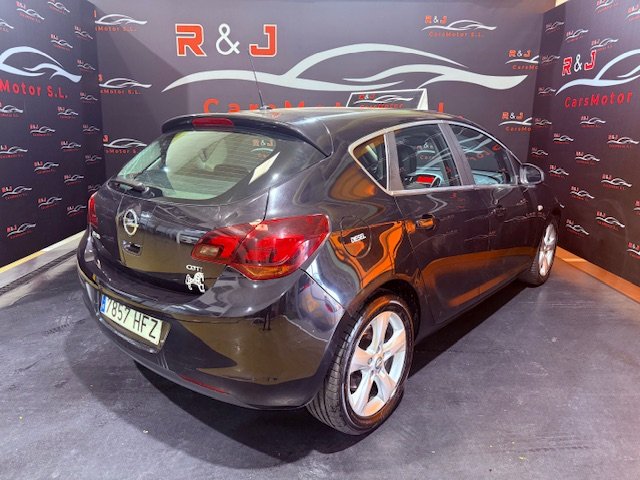 OPEL ASTRA 1.7 CDTi Sport