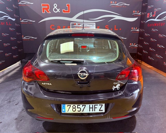 OPEL ASTRA 1.7 CDTi Sport