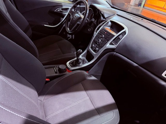 OPEL ASTRA 1.7 CDTi Sport