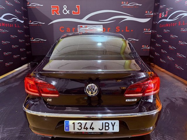 VOLKSWAGEN PASSAT CC 2.0 TDi Advanced