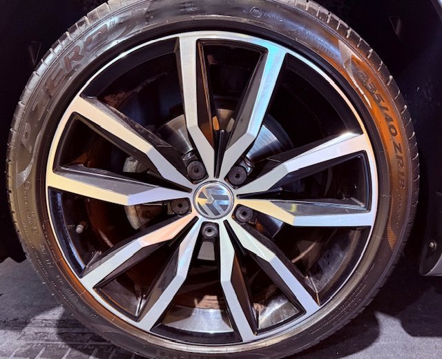 VOLKSWAGEN Scirocco 2.0 TDI R-LINE