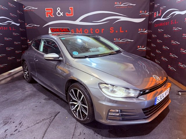 VOLKSWAGEN Scirocco 2.0 TDI R-LINE