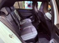 VOLKSWAGEN GOLF VIII 2.0 TDI R-LINE
