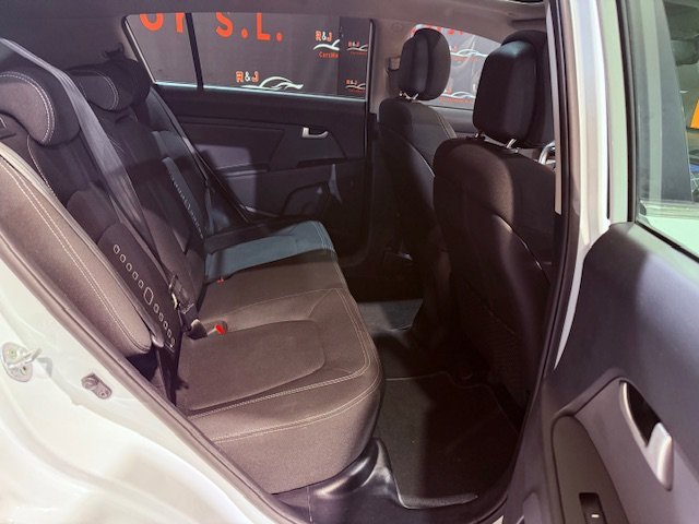 KIA SPORTAGE 1.6 GDI DRIVE