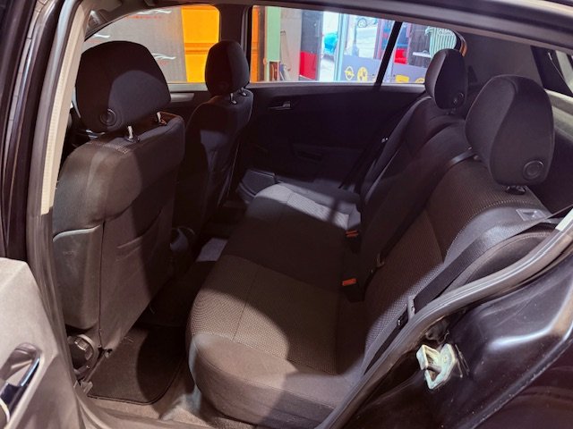 OPEL ASTRA 1.6 SPORT