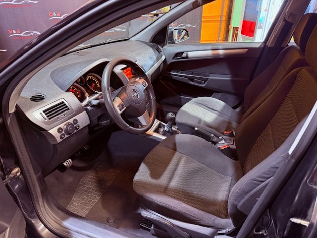 OPEL ASTRA 1.6 SPORT