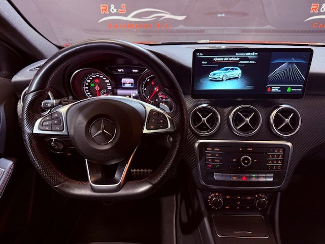 MERCEDES-BENZ Clase A 200 AMG