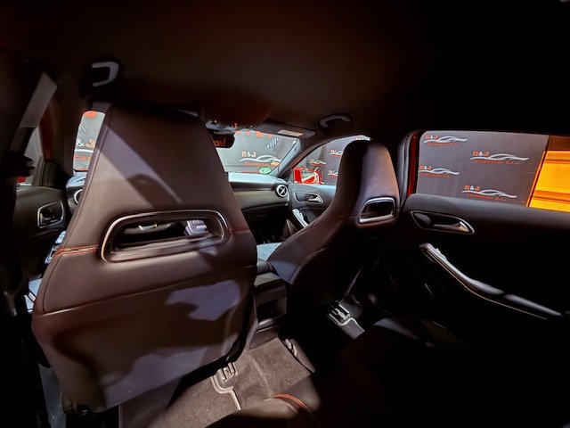 MERCEDES-BENZ Clase A 200 AMG