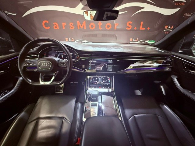 AUDI SQ8 QUATTRO TIPTRONIC