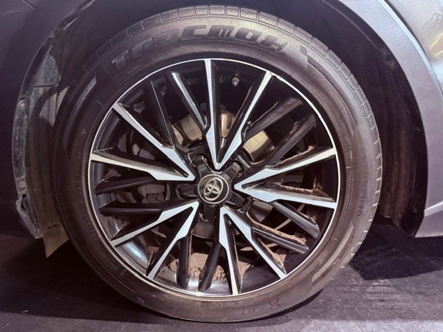 TOYOTA C-HR ADVANCE PACK