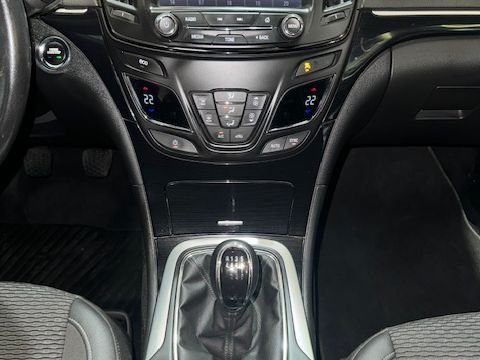 OPEL INSIGNIA 1.6 CDTi Excelence