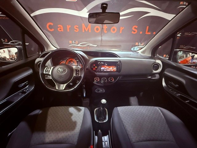 TOYOTA YARIS 1.4 ADVANCE