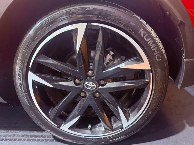 TOYOTA CHR 2.0 HYBRID GR SPORT