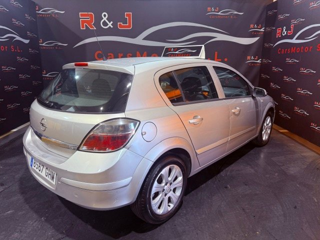 OPEL ASTRA 1.6 ENJOY