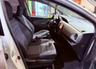 TOYOTA YARIS 1.3 FEEL