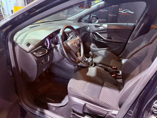 OPEL Astra 1.6 CDTi Dynamic
