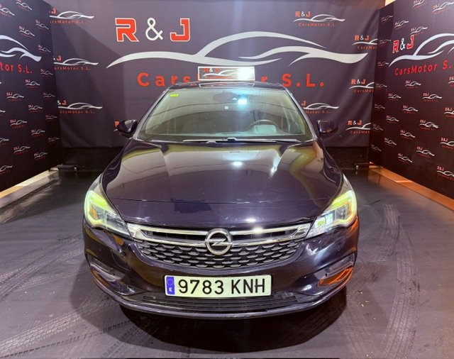 OPEL Astra 1.6 CDTi Dynamic