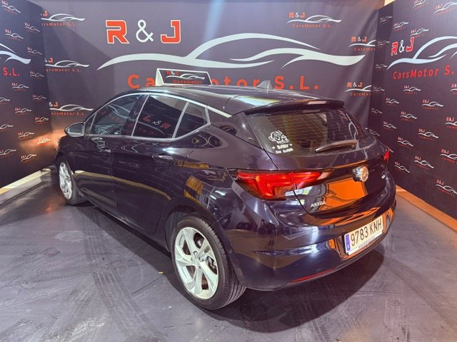 OPEL Astra 1.6 CDTi Dynamic