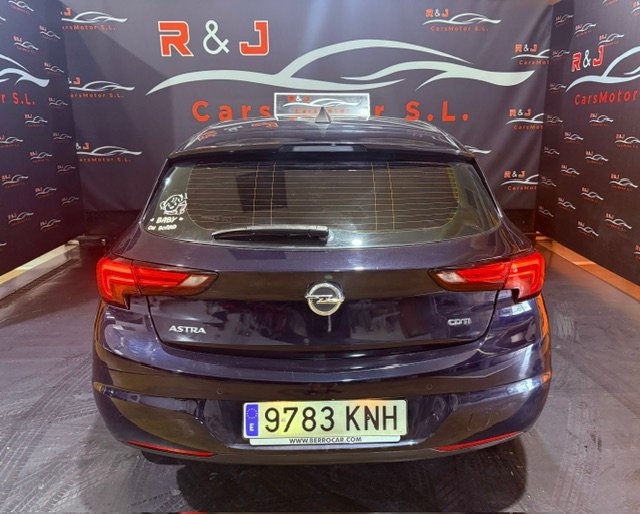 OPEL Astra 1.6 CDTi Dynamic