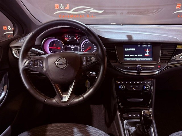 OPEL Astra 1.6 CDTi Dynamic