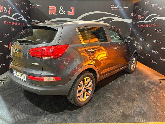 KIA SPORTAGE 1.7 CRDI XTECH