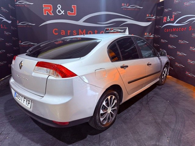 RENAULT LAGUNA 1.5DCi