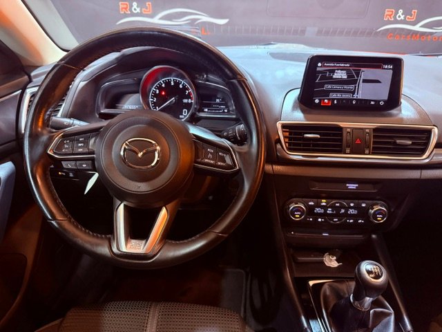 MAZDA MAZDA 3 2.0 LUXURY