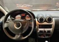 DACIA SANDERO 1.2 LAURATE