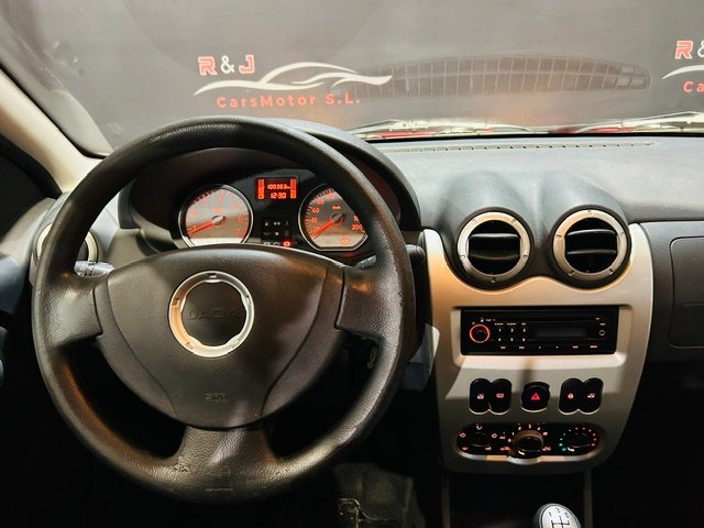 DACIA SANDERO 1.2 LAURATE