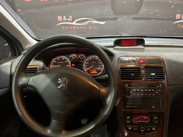 PEUGEOT 307 1.6 xt