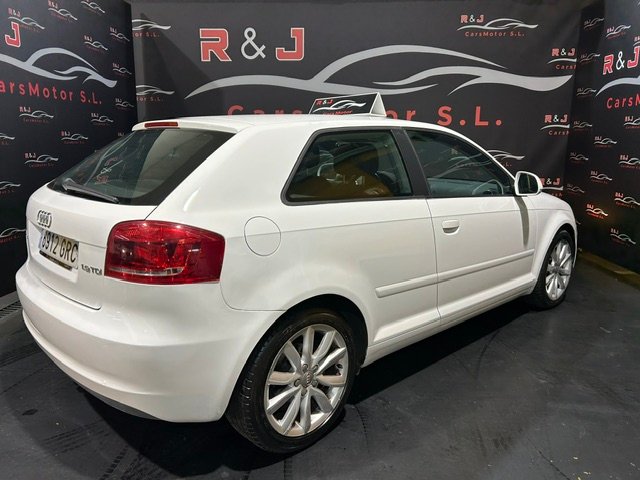 AUDI A3 1.9 TDI AMBITION