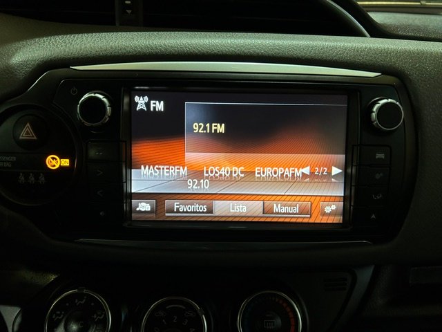 TOYOTA YARIS 1.3 VVT ACTIVE