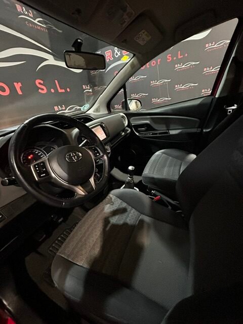 TOYOTA YARIS 1.3 VVT ACTIVE
