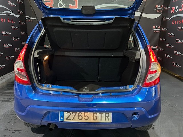 DACIA SANDERO 1.2 LAURATE