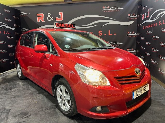 TOYOTA verso 2.0 D-4D Active